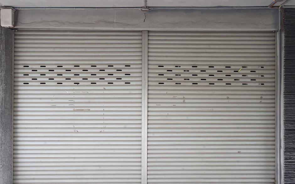 porte de garage métallique Saint-Vrain